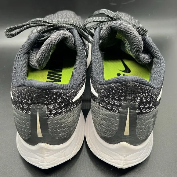 Nike Air Zoom Pegasus 35, size 9 - Picture 4 of 7